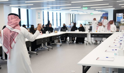 تدريب وطلاب جامعات